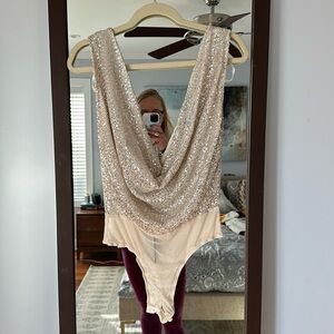 NWT lulus size small sequin low cut bodysuitt